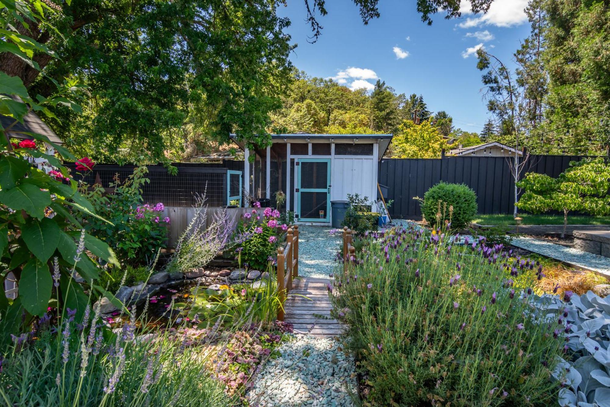 Hotel Chic Rv Retreat, Stunning Yard In Roseburg Exteriér fotografie