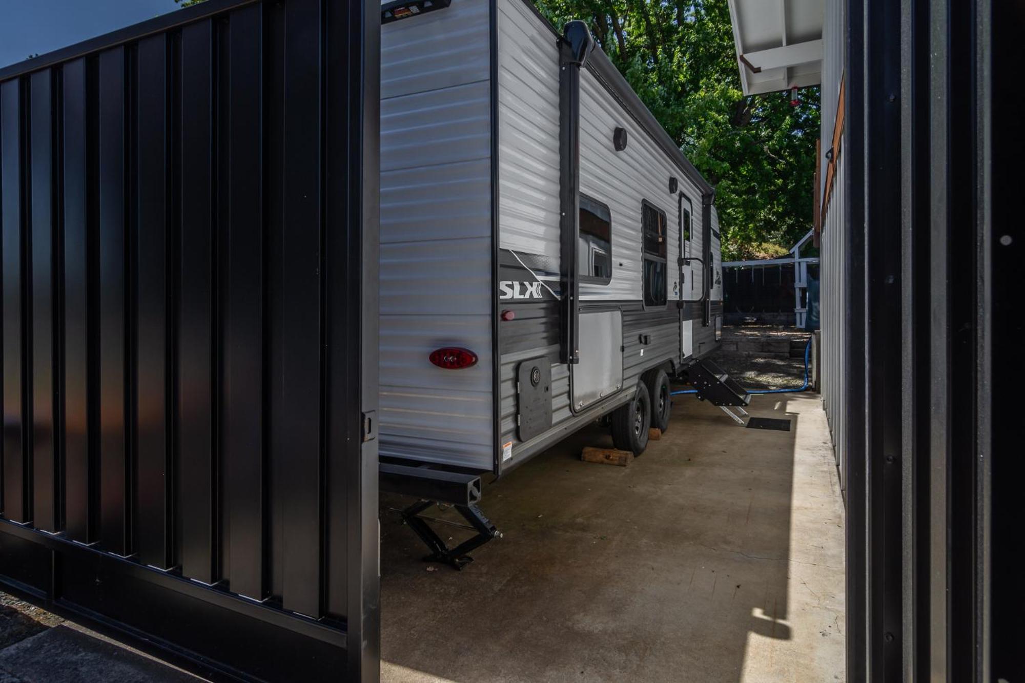 Hotel Chic Rv Retreat, Stunning Yard In Roseburg Exteriér fotografie