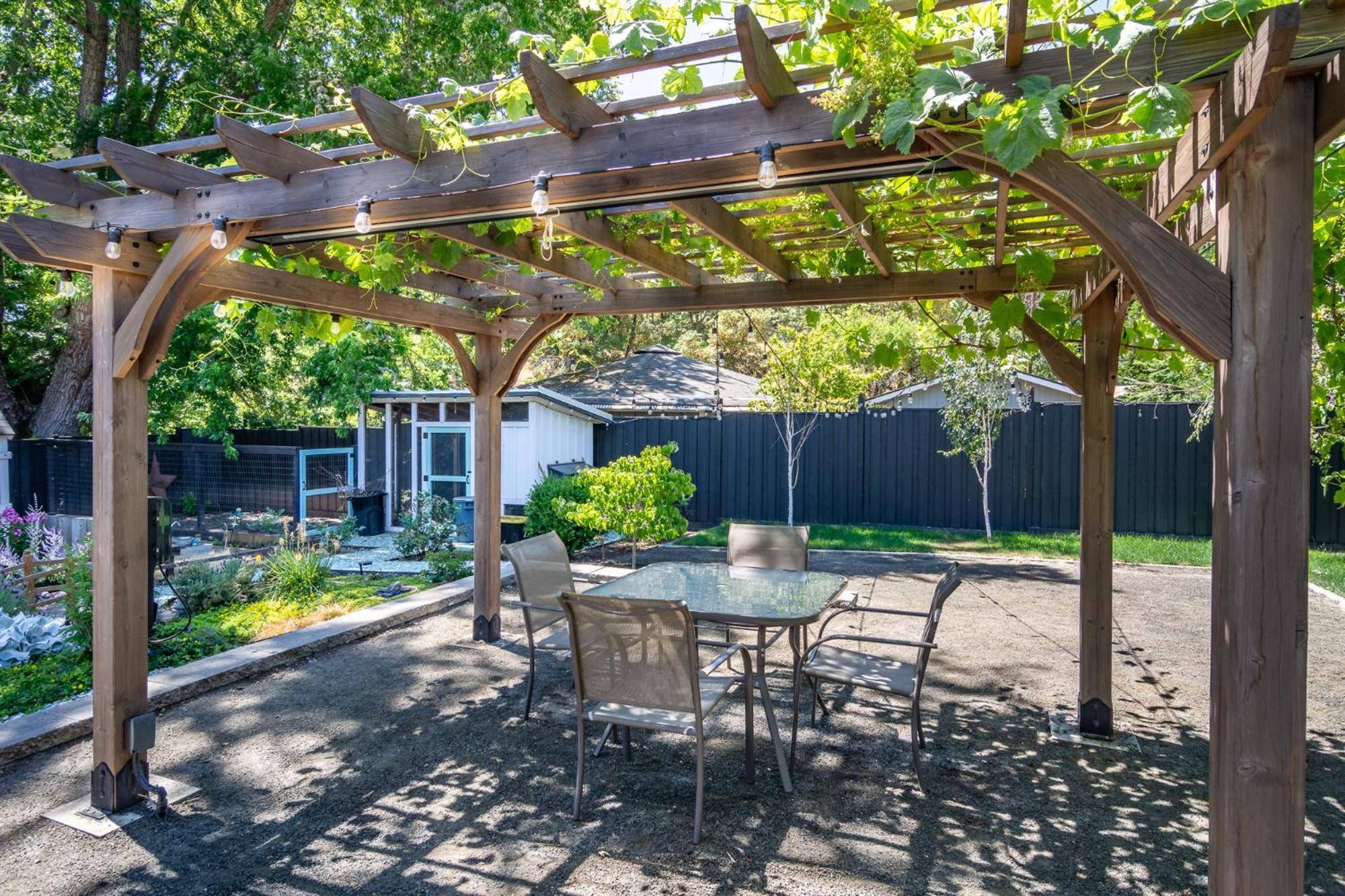 Hotel Chic Rv Retreat, Stunning Yard In Roseburg Exteriér fotografie