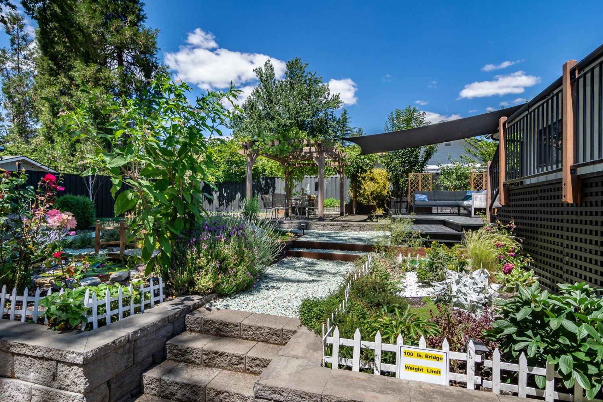 Hotel Chic Rv Retreat, Stunning Yard In Roseburg Exteriér fotografie